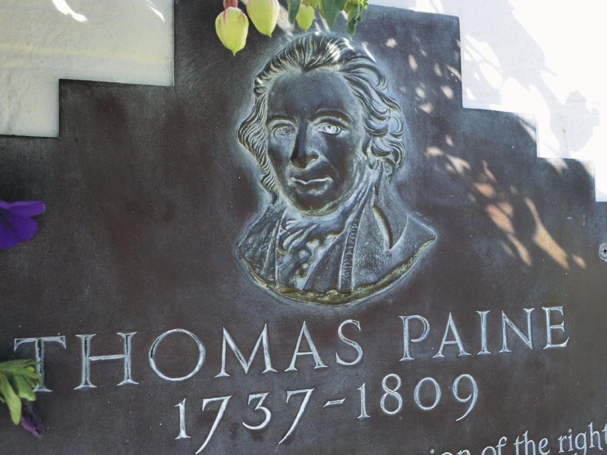The Thomas Paine Hotel Thetford Eksteriør bilde